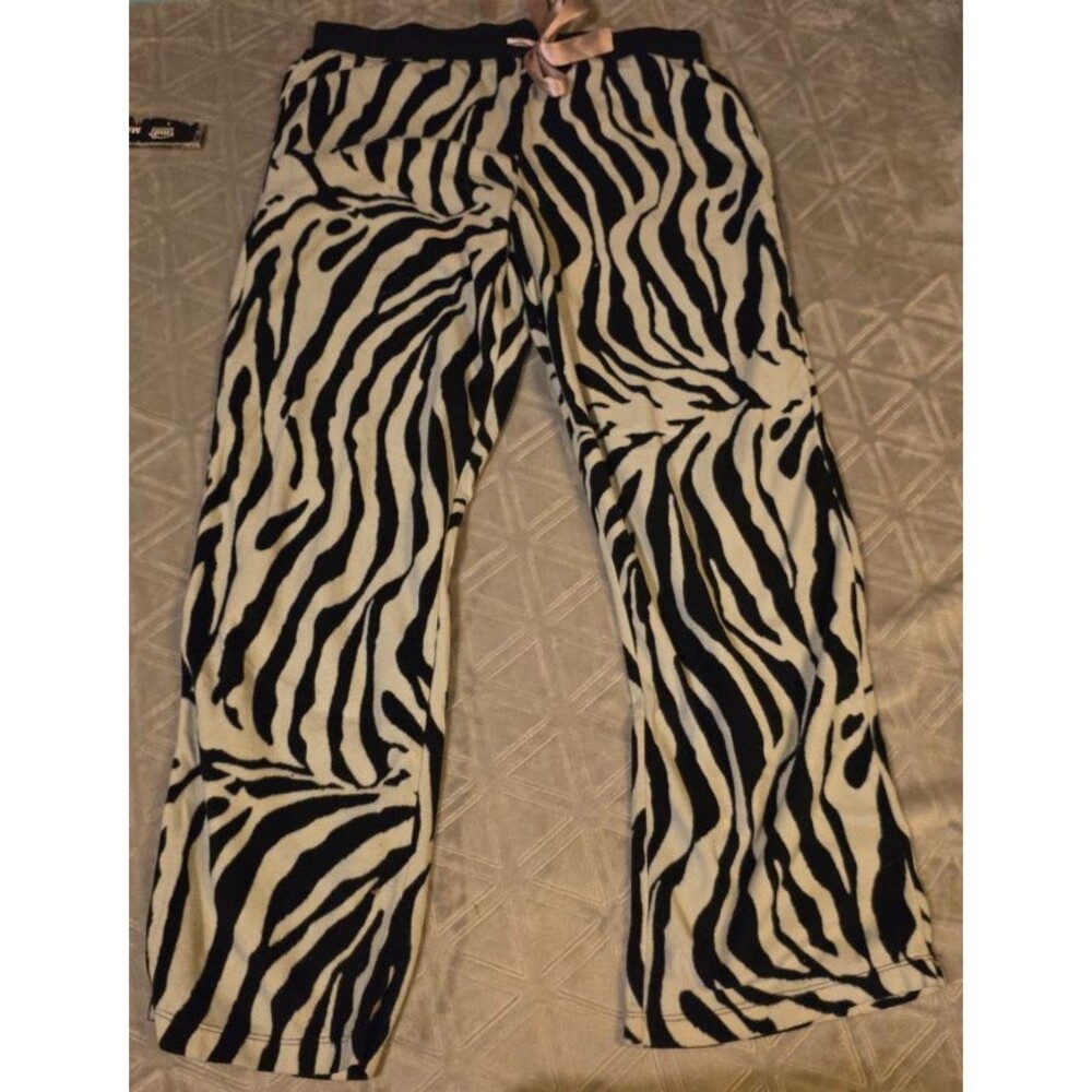 Faded Glory Plush Pajama Pants Lg 12-14 Black White Zebra Print Cloud Fleece